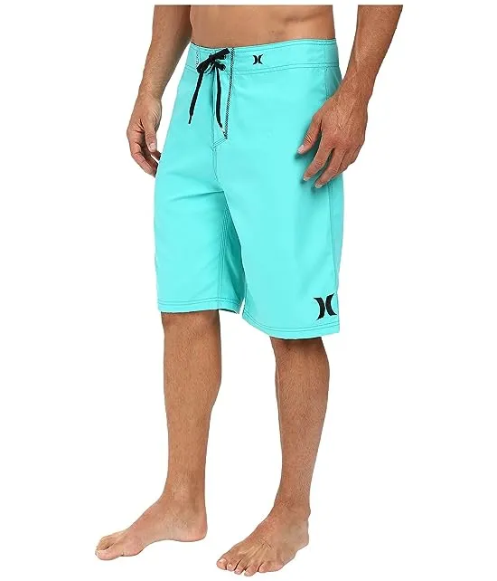 https://images.styletyx.com/images/one-only-boardshort-22-hurley-1926049_2.webp