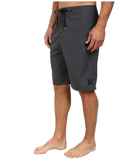 https://images.styletyx.com/images/one-only-boardshort-22-hurley-2775195_2.webp