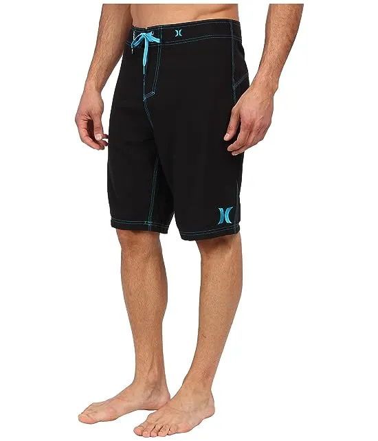 https://images.styletyx.com/images/one-only-boardshort-22-hurley-2775205_2.webp
