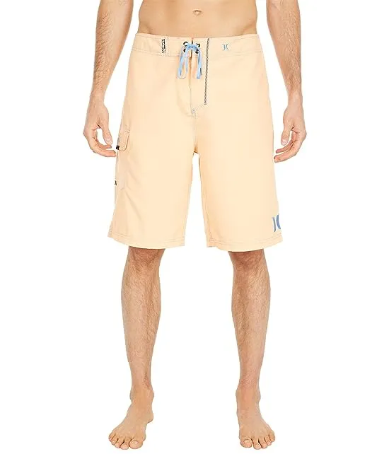 https://images.styletyx.com/images/one-only-boardshort-22-hurley-3024854_1.webp