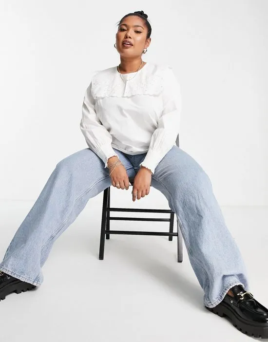 https://images.styletyx.com/images/only-cuve-oversized-eyelet-collar-blouse-in-white-only-curve-1890515_4.webp