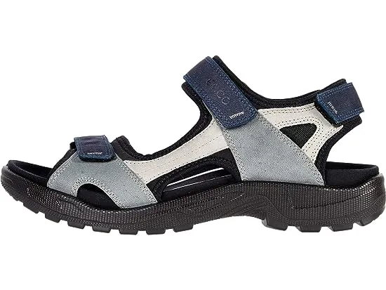 https://images.styletyx.com/images/onroads-sandal-ecco-1222460841_4.webp