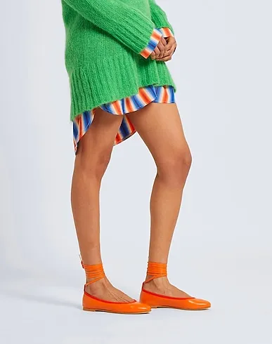 https://images.styletyx.com/images/orange-ballet-flats-spaghetti-strap-lace-up-ballets-8-by-yoox-12948986_2.webp
