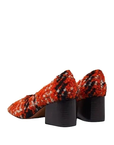 https://images.styletyx.com/images/orange-boucle-pump-marni-662341353_3.webp