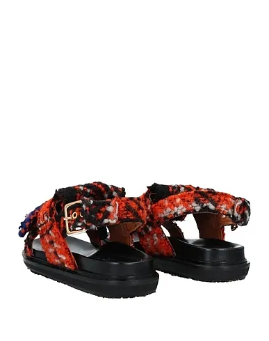 https://images.styletyx.com/images/orange-boucle-sandals-marni-997552_3.webp