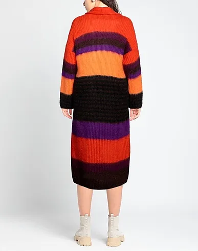 https://images.styletyx.com/images/orange-knitted-cardigan-nocold-1768787598_3.webp