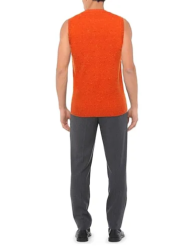https://images.styletyx.com/images/orange-knitted-sleeveless-sweater-filippo-de-laurentiis-1488648_3.webp