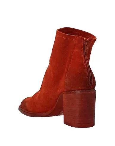 https://images.styletyx.com/images/orange-leather-ankle-boot-strategia-13051876_3.webp