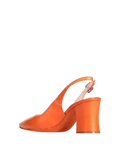 https://images.styletyx.com/images/orange-leather-pump-fauzian-jeunesse-710613236_3.webp