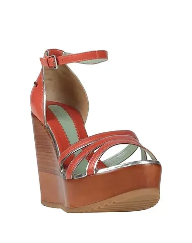 https://images.styletyx.com/images/orange-leather-sandals-sportmax-2222412_2.webp
