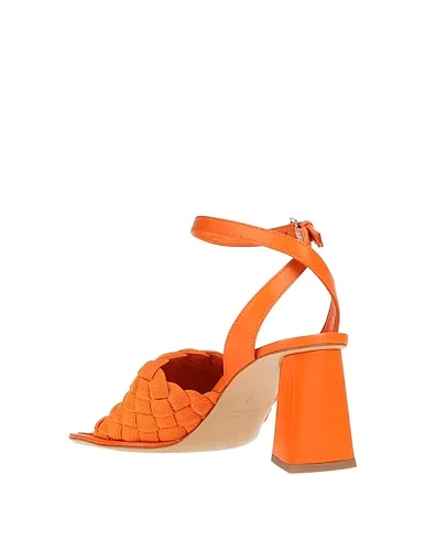 https://images.styletyx.com/images/orange-leather-sandals-strategia-13046077_3.webp