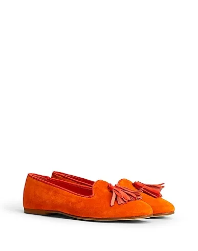 https://images.styletyx.com/images/orange-loafers-suede-tassel-slippers-8-by-yoox-12948964_4.webp