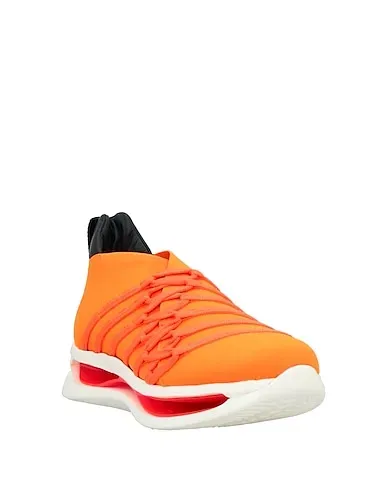 https://images.styletyx.com/images/orange-sneakers-arkistar-456008_2.webp