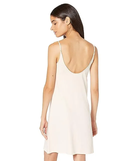 https://images.styletyx.com/images/organic-pima-cotton-olivera-chemise-skin-12966616_2.webp