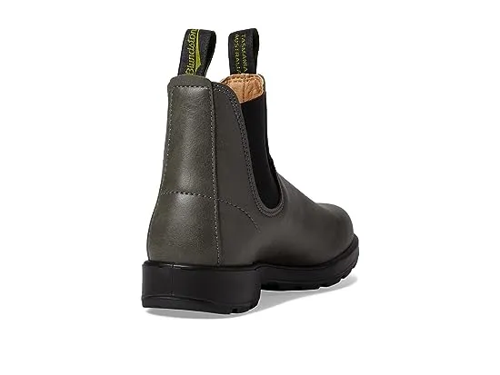 https://images.styletyx.com/images/original-vegan-chelsea-boot-blundstone-2569459_5.webp