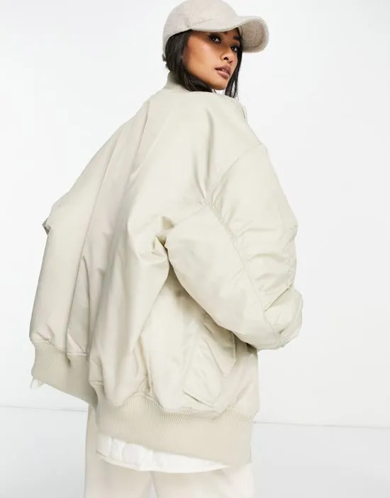 https://images.styletyx.com/images/oversized-bomber-jacket-in-mushroom-asos-design-2967645_2.webp