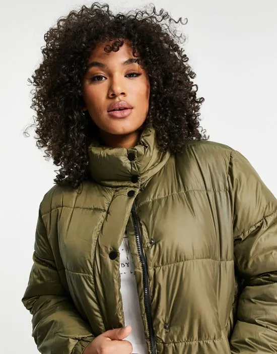 https://images.styletyx.com/images/oversized-longline-padded-jacket-wednesday-s-girl-curve-2416339_4.webp
