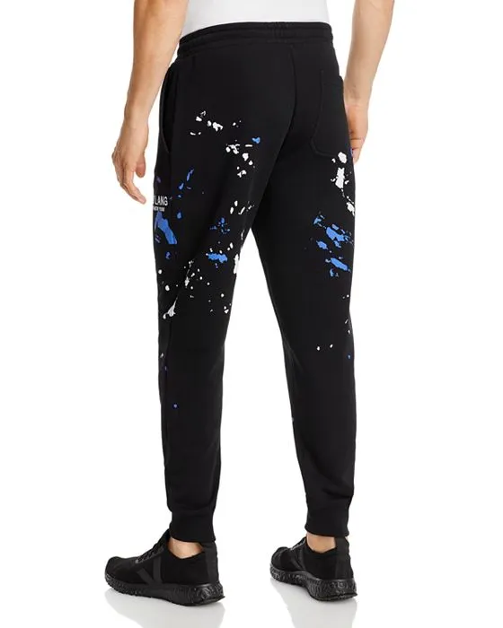 https://images.styletyx.com/images/paint-splatter-jogger-pants-150th-anniversary-exclusive-helmut-lang-2447164_3.webp