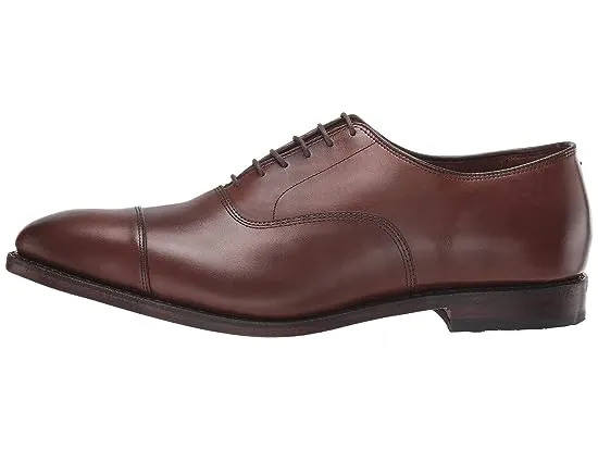 https://images.styletyx.com/images/park-avenue-oxford-allen-edmonds-2485543_4.webp
