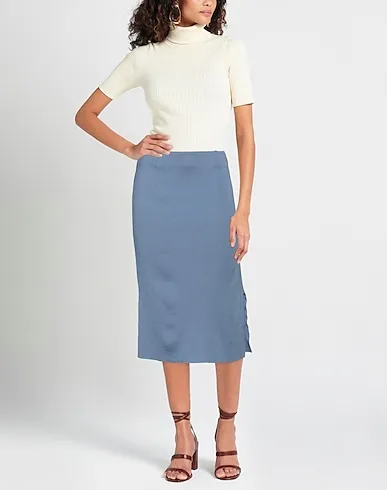 https://images.styletyx.com/images/pastel-blue-knitted-midi-skirt-croche-3266999_2.webp