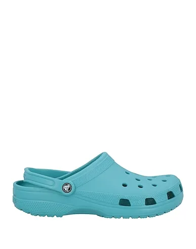 https://images.styletyx.com/images/pastel-blue-sandals-crocs-13356645_1.webp