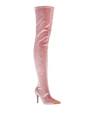 https://images.styletyx.com/images/pastel-pink-chenille-boots-elisabetta-franchi-1397072_2.webp