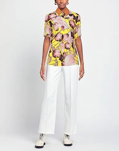 https://images.styletyx.com/images/pastel-pink-crepe-floral-shirts-blouses-trussardi-2837145_2.webp