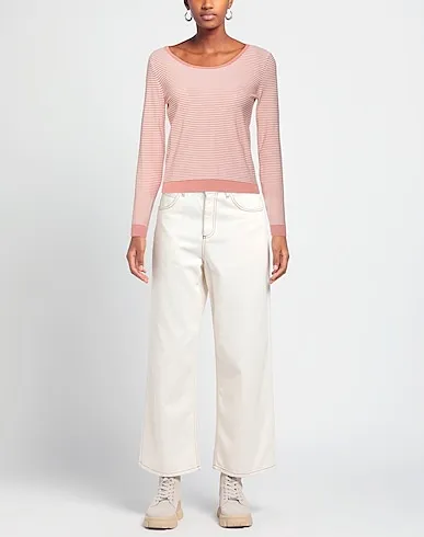 https://images.styletyx.com/images/pastel-pink-knitted-sweater-drumohr-12986356_2.webp