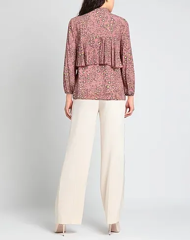 https://images.styletyx.com/images/pastel-pink-plain-weave-floral-shirts-blouses-soallure-2902840_3.webp