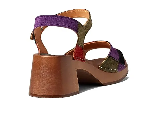 https://images.styletyx.com/images/patchwork-sandal-swedish-hasbeens-2961133_5.webp