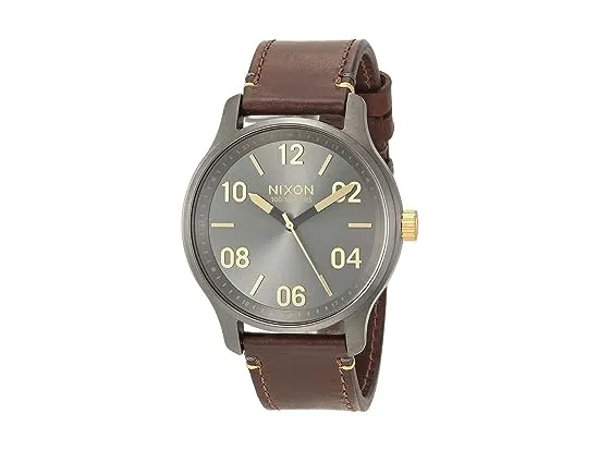 https://images.styletyx.com/images/patrol-leather-nixon-2396127_1.webp