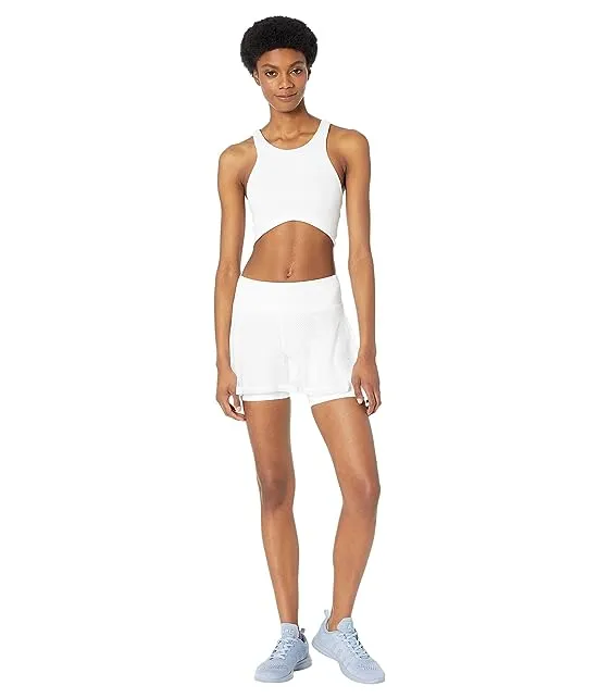 https://images.styletyx.com/images/performance-skort-heroine-sport-2045587_4.webp
