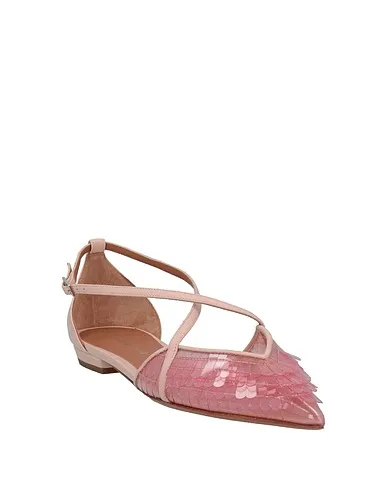 https://images.styletyx.com/images/pink-ballet-flats-emporio-armani-2535251_2.webp
