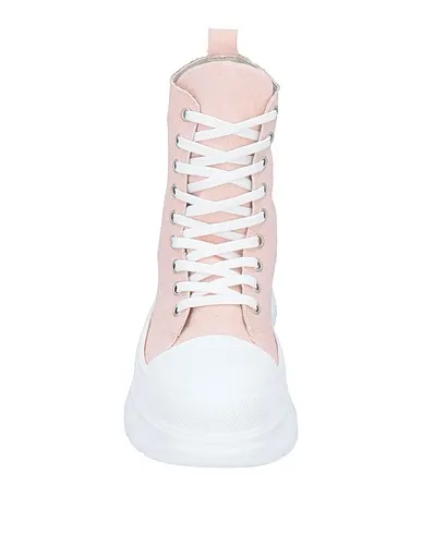 https://images.styletyx.com/images/pink-canvas-sneakers-geneve-874373167_4.webp