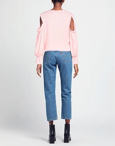 https://images.styletyx.com/images/pink-crepe-blouse-revise-2449352_3.webp