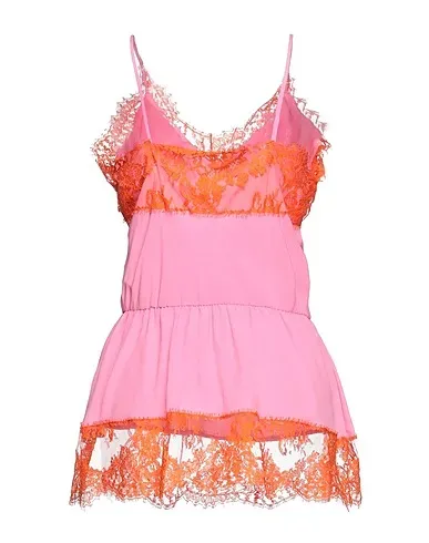 https://images.styletyx.com/images/pink-crepe-cami-msgm-2432410_2.webp