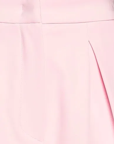 https://images.styletyx.com/images/pink-crepe-shorts-bermuda-hinnominate-13002777_4.webp