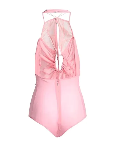 https://images.styletyx.com/images/pink-crepe-top-nensi-dojaka-3176728_2.webp