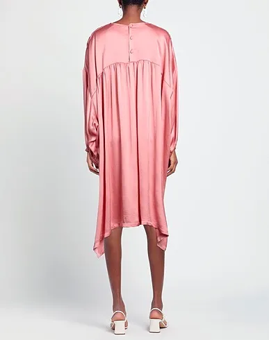 https://images.styletyx.com/images/pink-jacquard-midi-dress-henrik-vibskov-13260612_3.webp