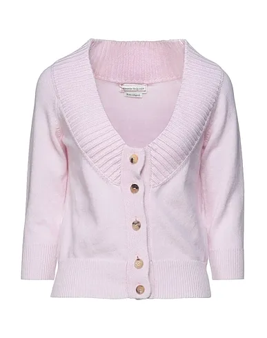 https://images.styletyx.com/images/pink-knitted-cardigan-alexander-mcqueen-13024768_1.webp