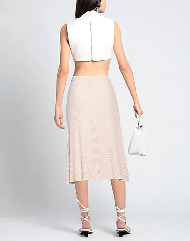 https://images.styletyx.com/images/pink-knitted-midi-skirt-d-exterior-1006313607_3.webp