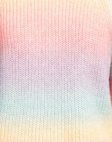https://images.styletyx.com/images/pink-knitted-turtleneck-jack-jones-1005811227_4.webp