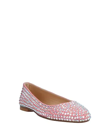 https://images.styletyx.com/images/pink-leather-ballet-flats-baldinini-887411_2.webp