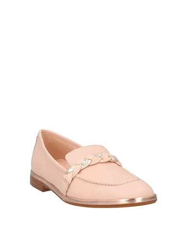 https://images.styletyx.com/images/pink-leather-loafers-marian-3317236_2.webp