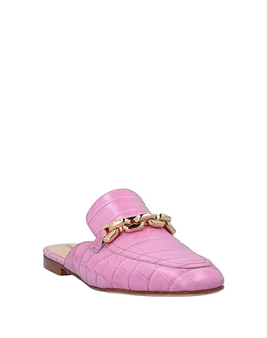 https://images.styletyx.com/images/pink-leather-mules-and-clogs-fabio-rusconi-13017405_2.webp