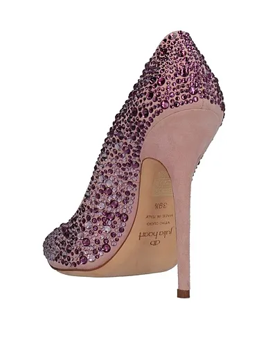 https://images.styletyx.com/images/pink-leather-pump-julia-haart-929591213_3.webp