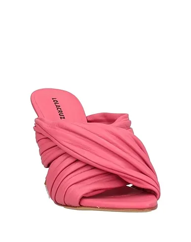 https://images.styletyx.com/images/pink-leather-sandals-lola-cruz-13038995_2.webp