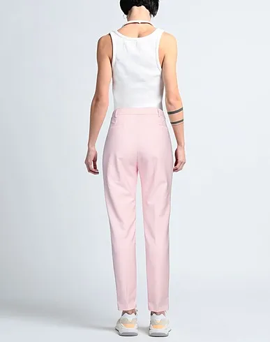 https://images.styletyx.com/images/pink-plain-weave-casual-pants-compagnia-italiana-13434698_3.webp