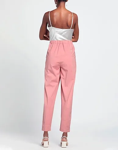 https://images.styletyx.com/images/pink-plain-weave-casual-pants-floor-12983521_3.webp