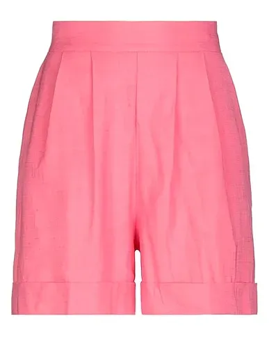 https://images.styletyx.com/images/pink-plain-weave-shorts-bermuda-hebe-studio-2373230_1.webp